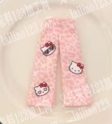 这小娃娃穿的微喇衣服，寻找专业做娃衣的工