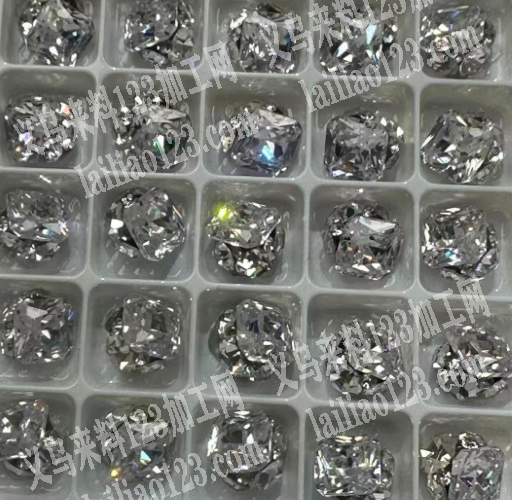 美甲无底托点堆钻外发加工【点钻外发】寻找