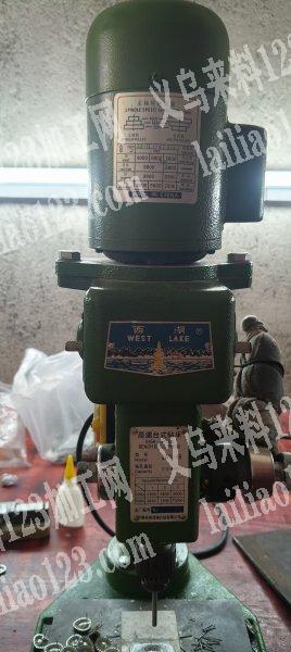 求购二手机器设备。如图。有的联系我，。