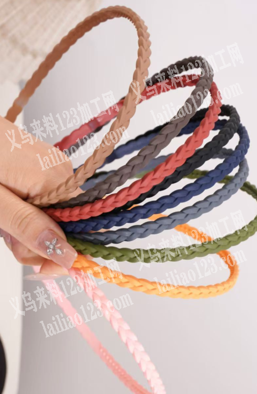 如图，寻找发箍工厂，哪家可以做联系我详谈