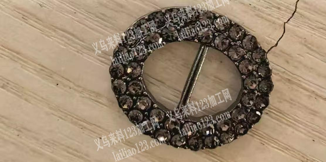 采购如图，合金饰品扣有厂家做吗联系我详谈