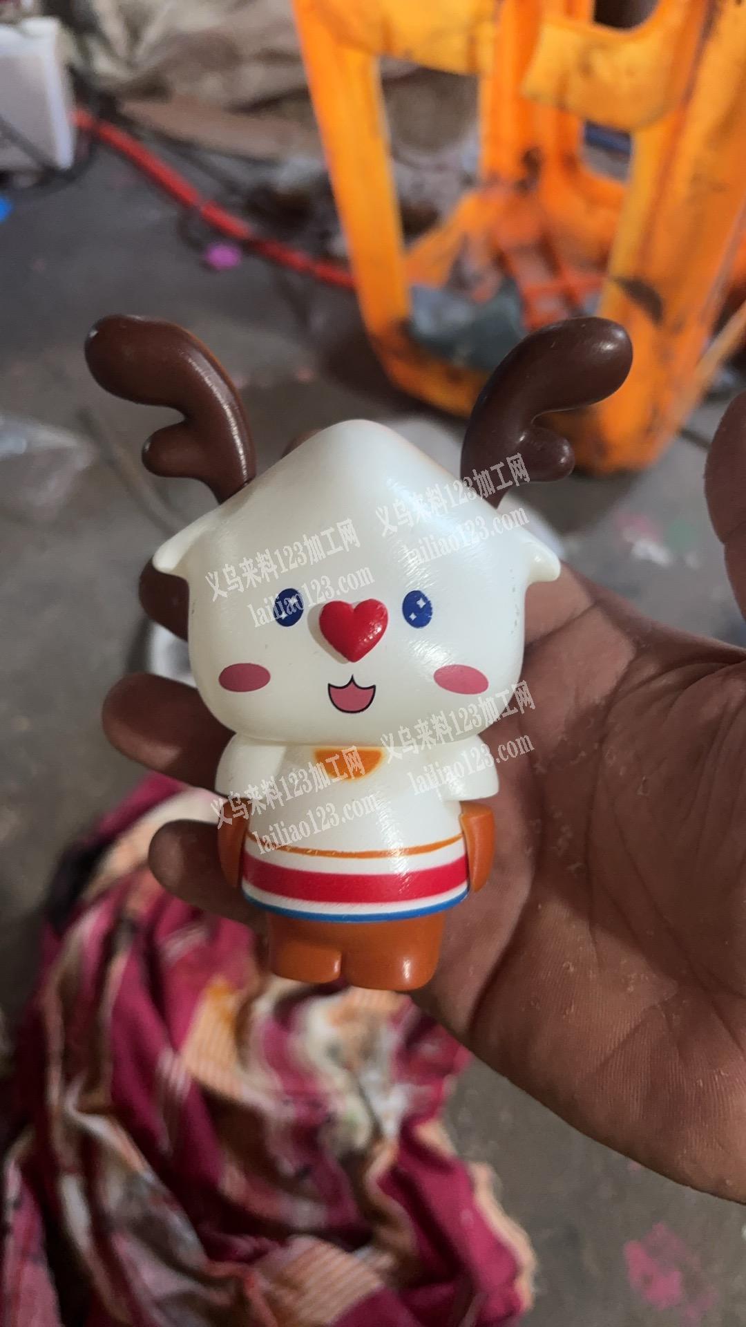 专业喷漆移印丝印加工