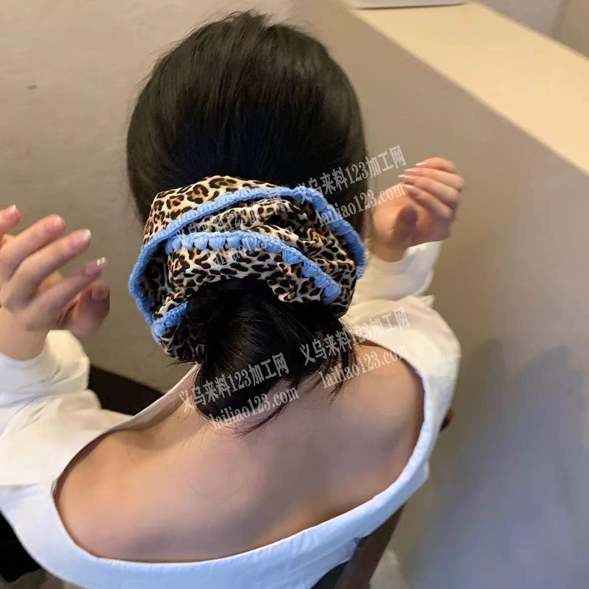 发圈钩边的手工活外发加工，如图，寻找会做