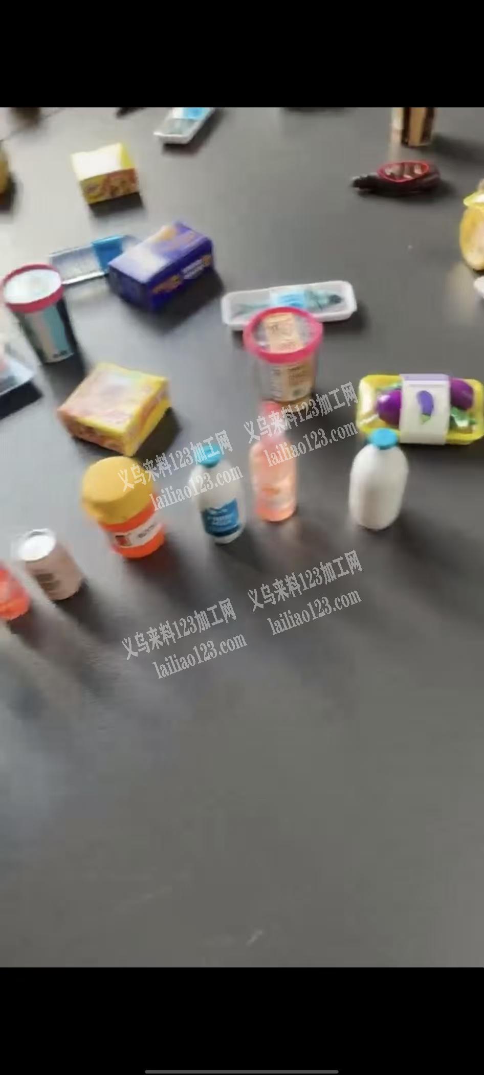 塑料食玩树脂配件订单，寻找专业做这种食玩