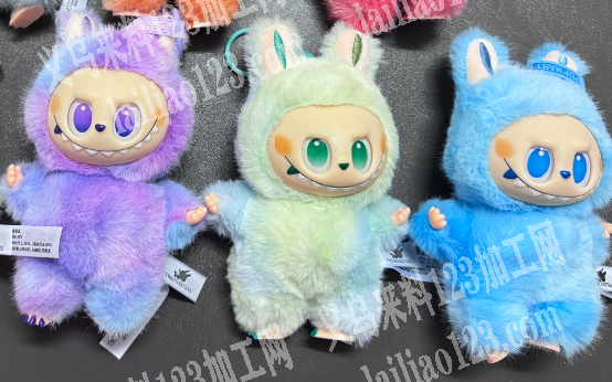 大量采购毛绒拉布布，要现货，有货的联系详