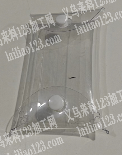 PVC包包订单，。如图，寻找做这个小包的