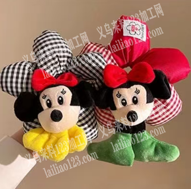 商贸城***店面大量米奇布艺发圈大肠圈订