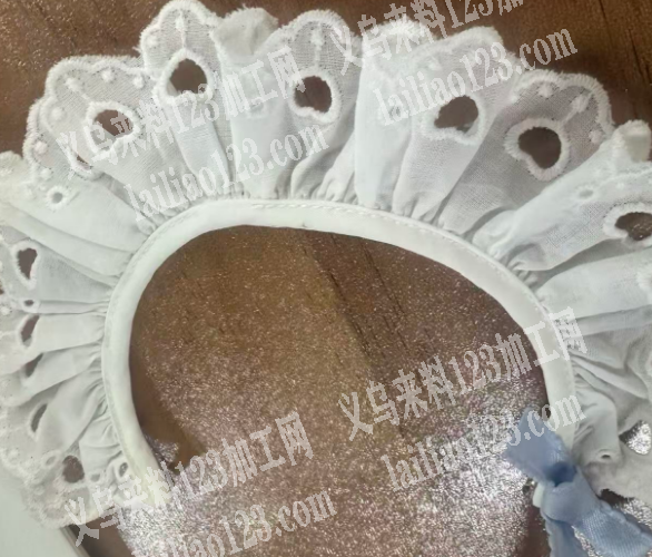 花边打褶皱的的专门的加工厂有吗？请联系详