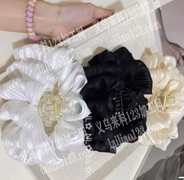 泡泡蝴蝶结抓夹成品订单，如图，寻找专业做