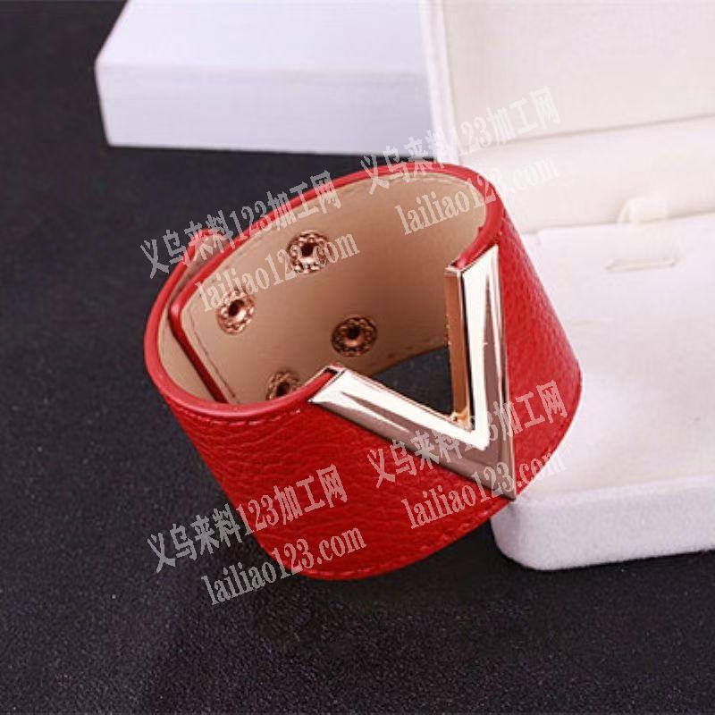 皮革上面打扣外发加工，寻找打扣钉扣的加工