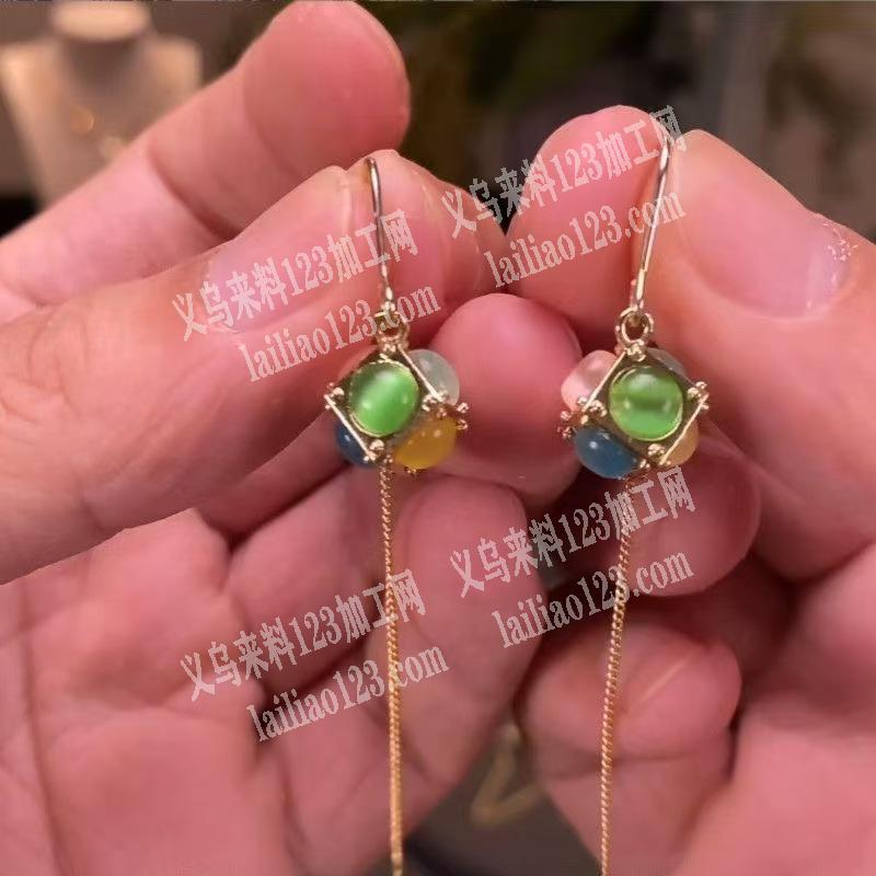 粘配件的手工活外发加工，如图，寻找粘配件