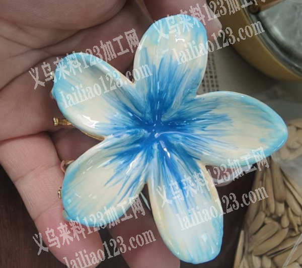 鸡蛋花发夹滴油外发加工，需要手工滴油的，