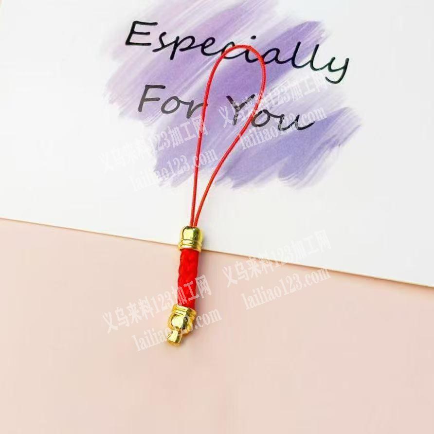 100万小红绳挂绳手工活外发加工，如图，