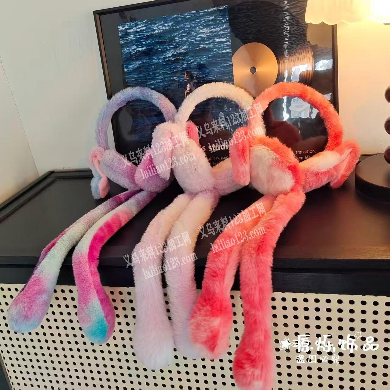 如图毛绒平车活手工活外发加工。这个耳罩外