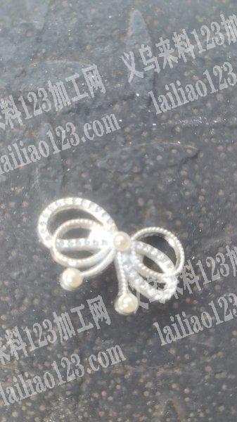 采购如图饰品合金配件，有货的厂家请联系