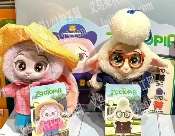 大量毛绒娃娃公仔订单，，寻找厂家。微信详