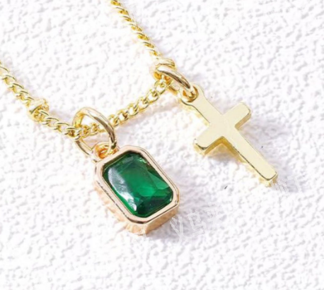 公司有项链饰品配件订单，寻找厂家。，如图