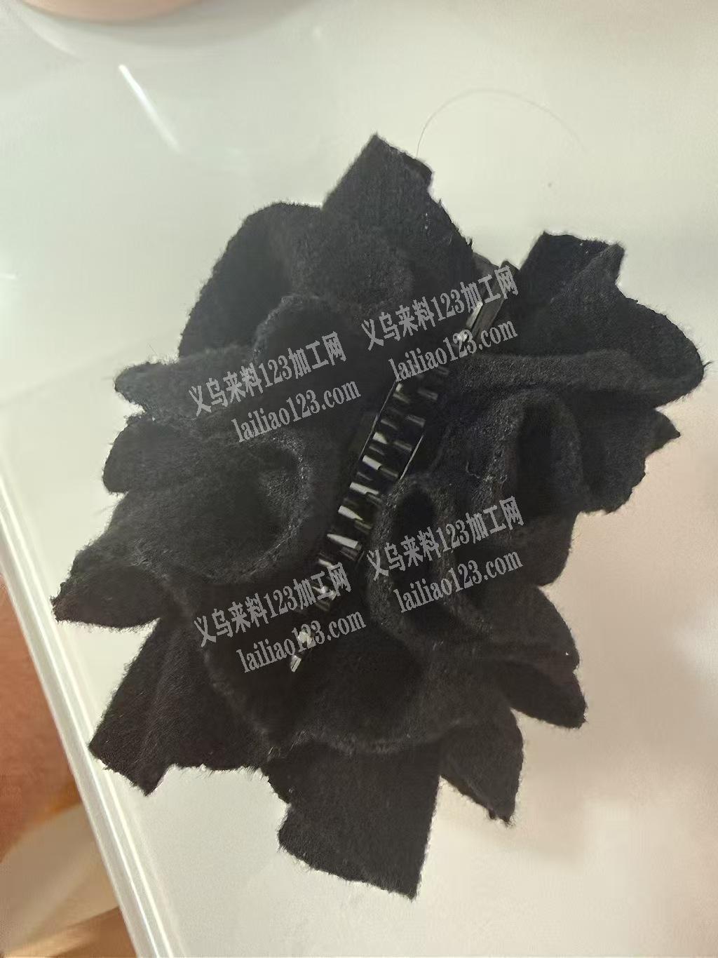 如图，大量布艺抓夹订单，外发加工。，布艺