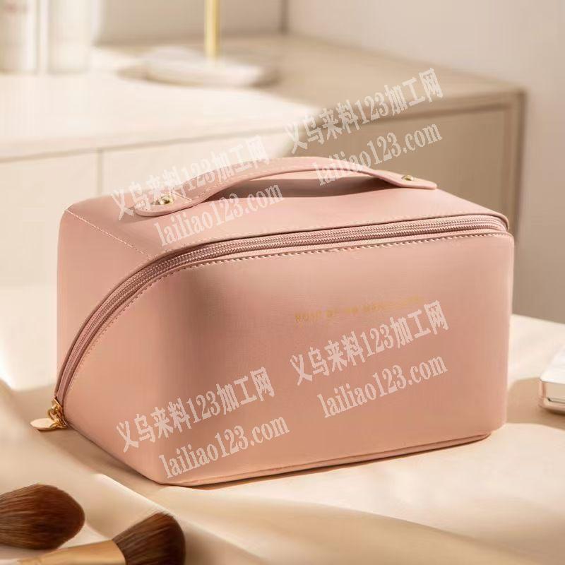 大量化妆包收纳包订单外发加工，寻找箱包工