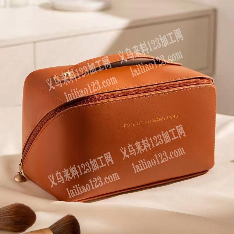 大量化妆包收纳包订单外发加工，寻找箱包工