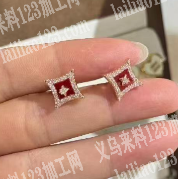 铜饰品耳环订单，如图，寻找耳环成品工厂，