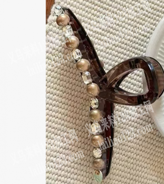 寻找这个爪夹的模具，我有订单，有模具的或