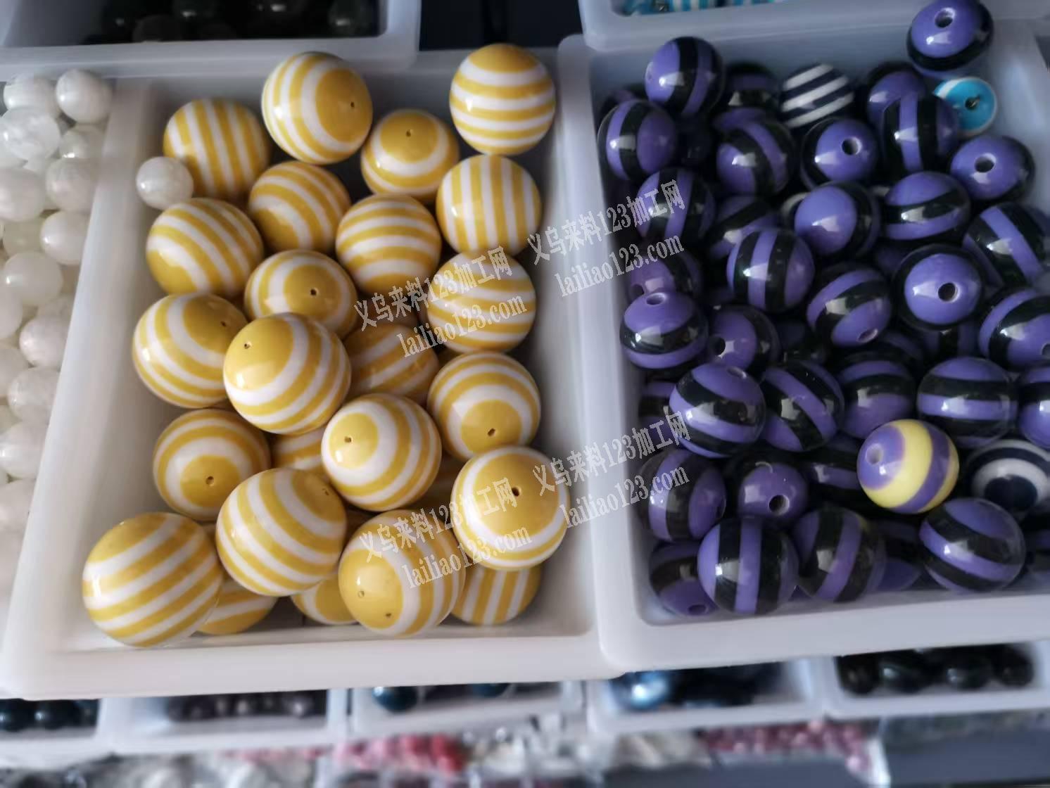 大量树脂配件，树脂珠子订单，如图，寻找源
