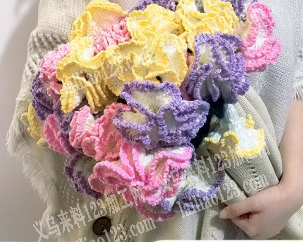 公司钩针编织毛线花【康乃馨】，如图，寻找