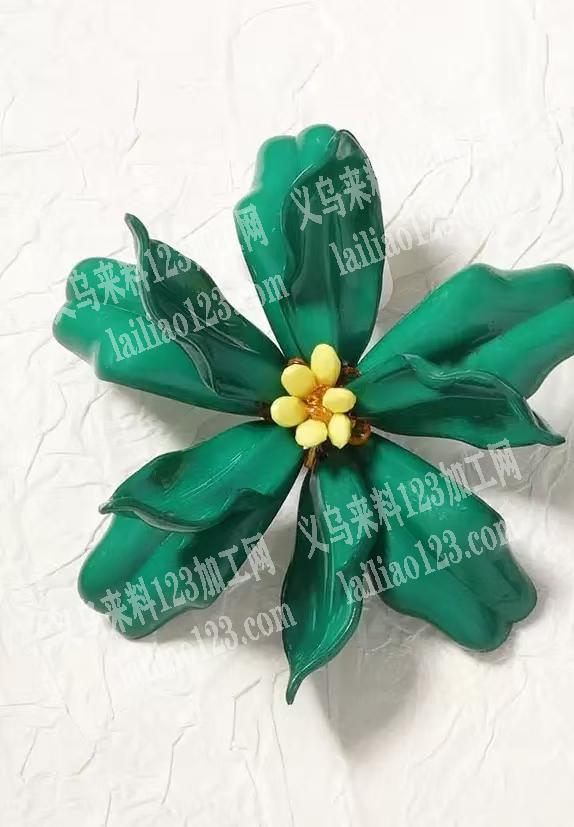 哪家可以专业做这种手工花朵的，需要工厂有