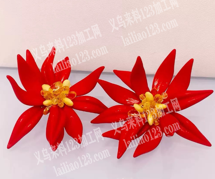 这款花朵耳环加工活外发，外发加工，如图，