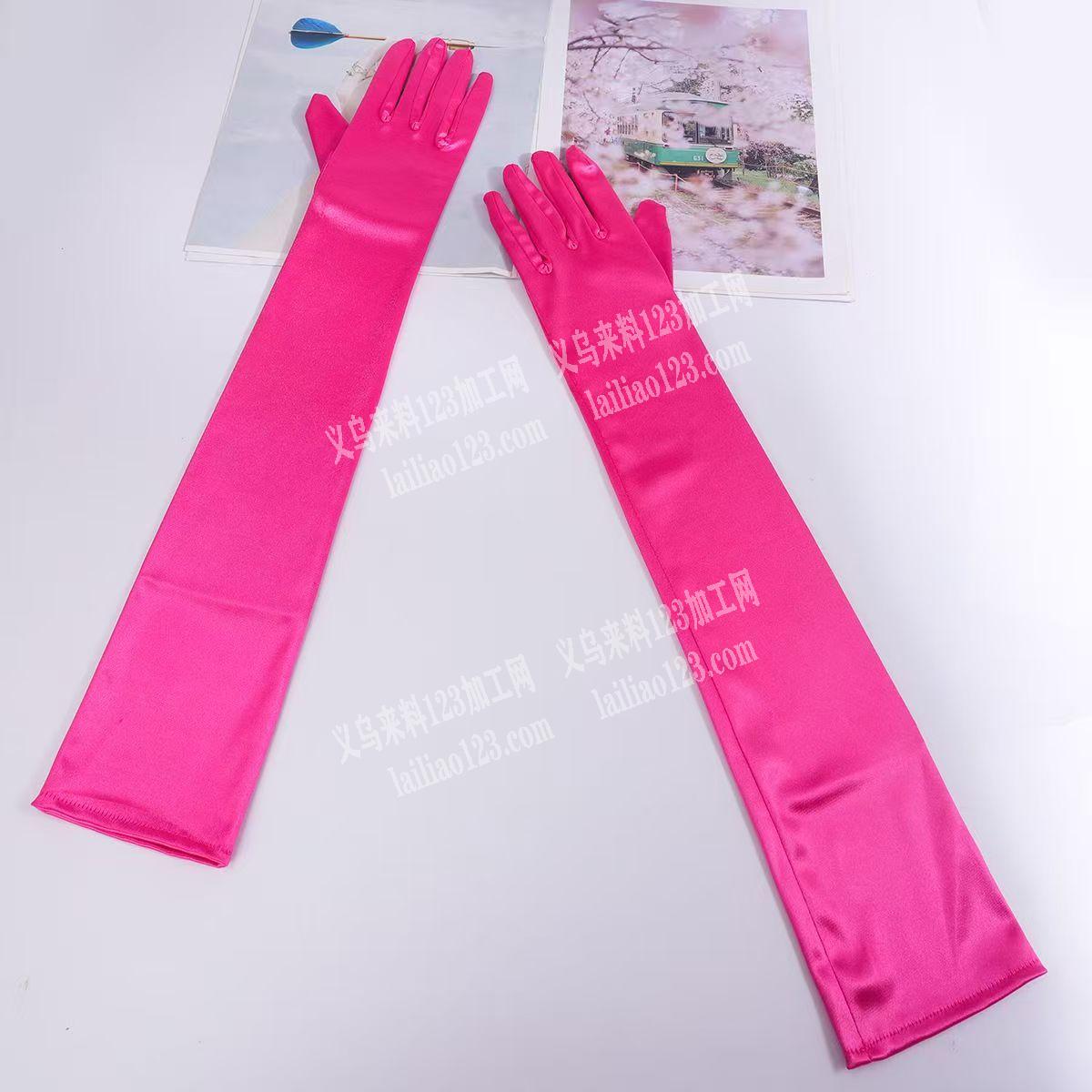 诚寻金华区域内的手套加工厂，请联系详谈。