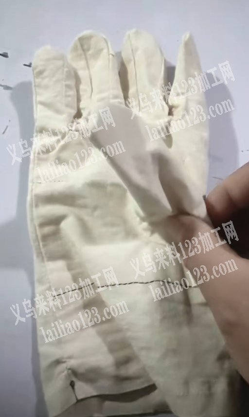 寻找做布艺手套的工厂【10万数量】如图布
