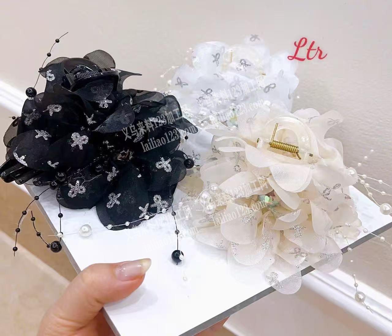 布艺饰品抓夹成品订单，寻找厂家，公司如图