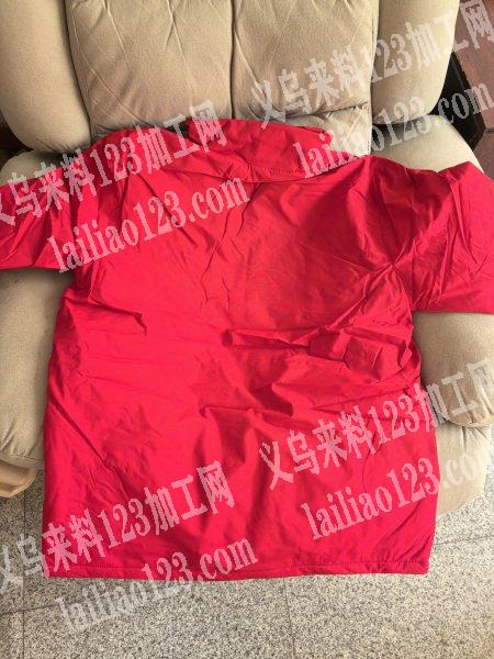 采购冲锋衣成品，年20万件起，如图所示款，