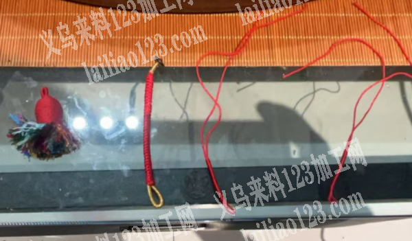 采购流苏，如图、求购6个颜色的绳子和流苏