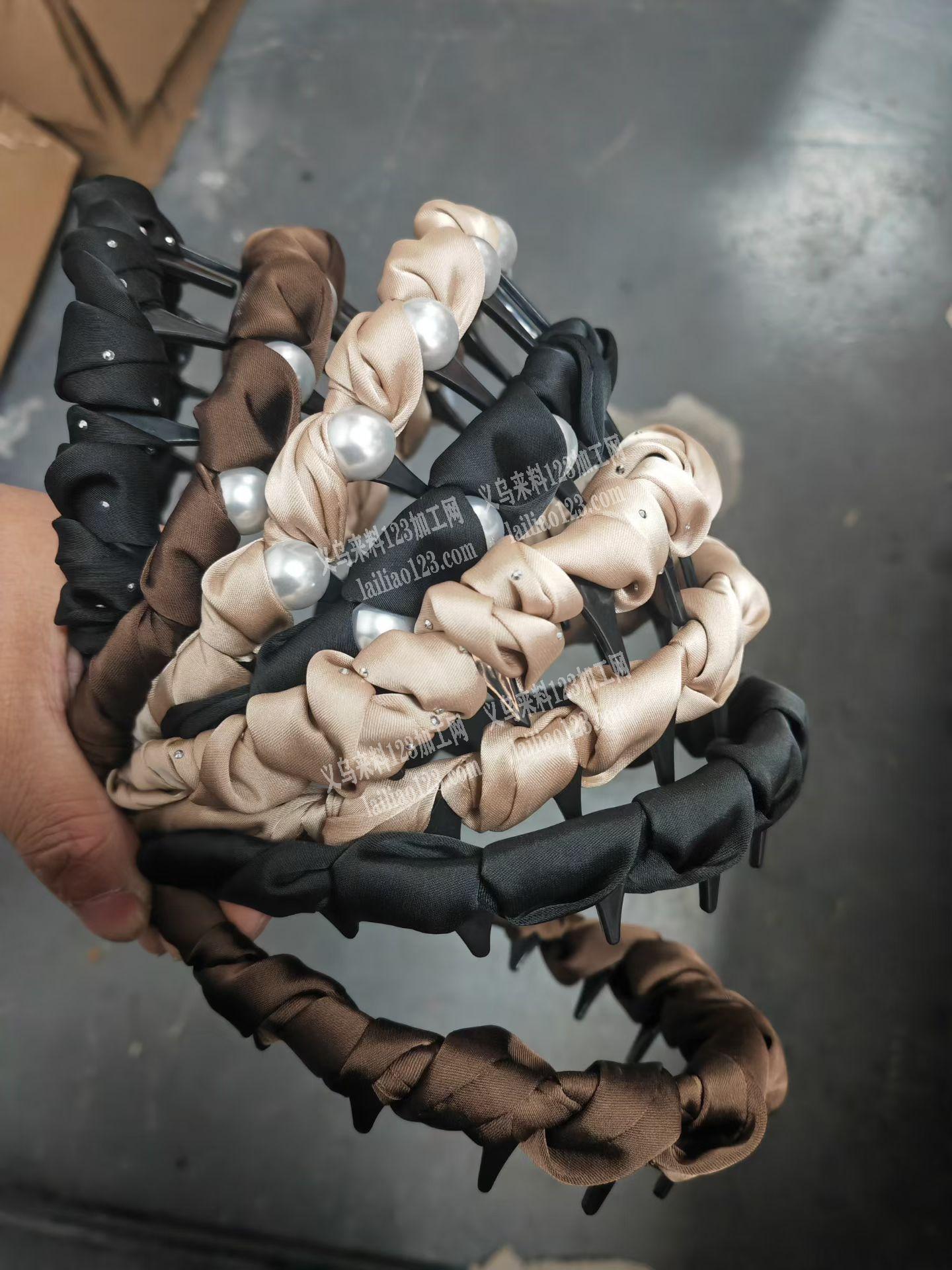 专业打胶枪，常年发饰加工