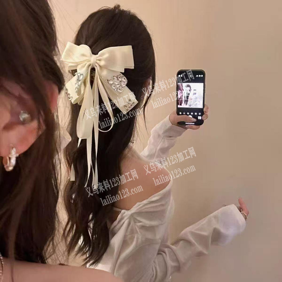 这个钻，贴钻，还是烫钻，寻找加工厂。布艺