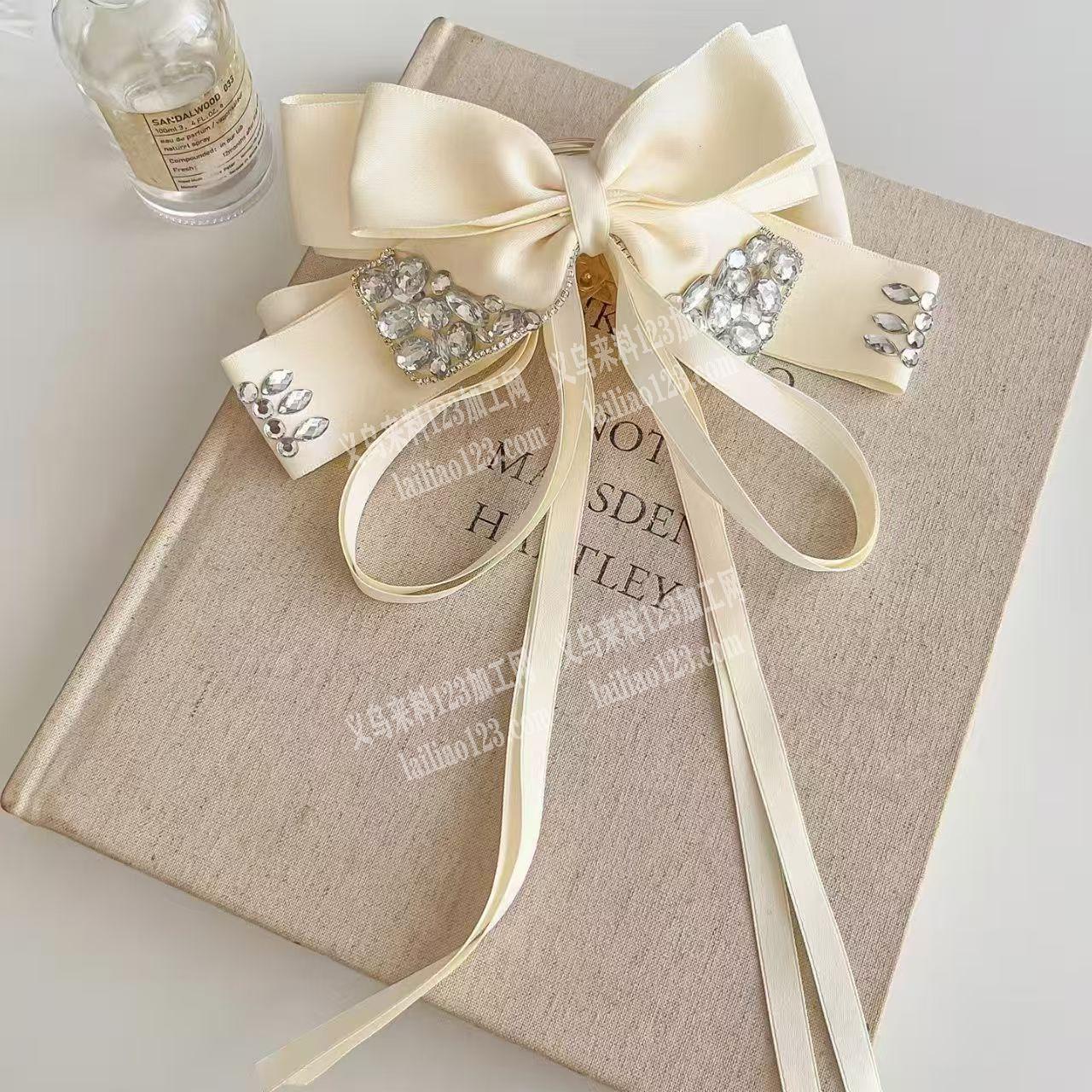 这个钻，贴钻，还是烫钻，寻找加工厂。布艺