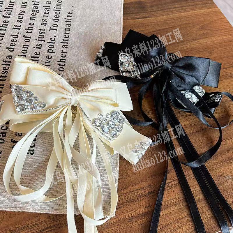 这个钻，贴钻，还是烫钻，寻找加工厂。布艺