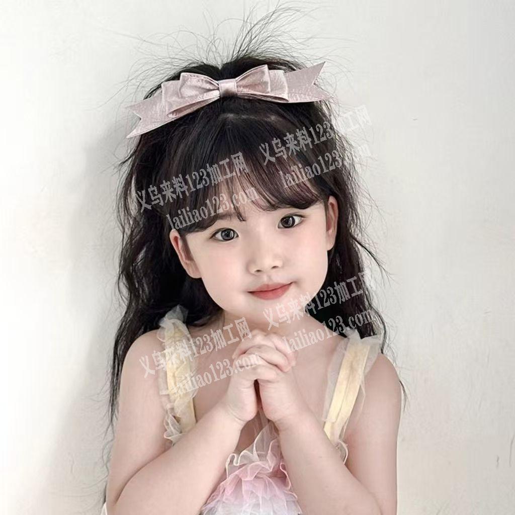 打蝴蝶结的手工活外发，如图，寻找做打结做