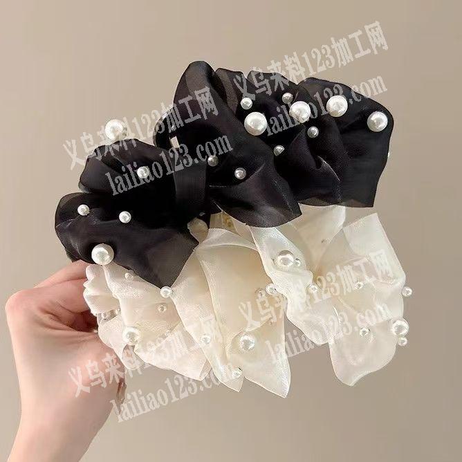 网纱布艺云朵抓夹钉珠外发加工，寻找钉珠的