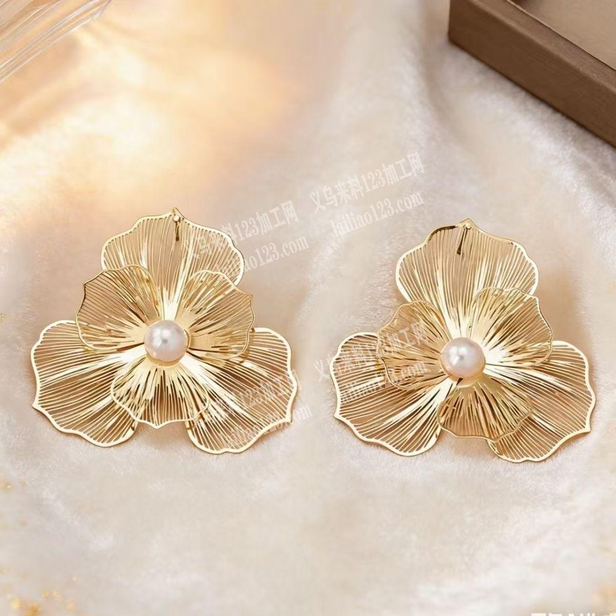 如图耳环的电脑片订单，寻找电脑片厂家，有