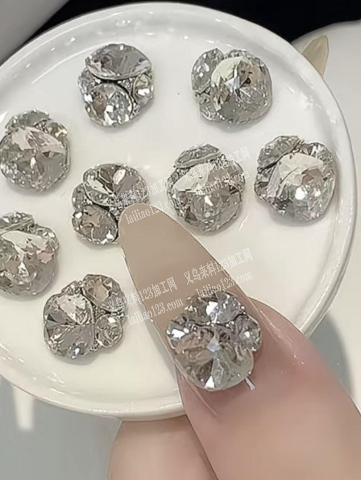 发外地点。大量点堆钻外发加工，。寻找点钻