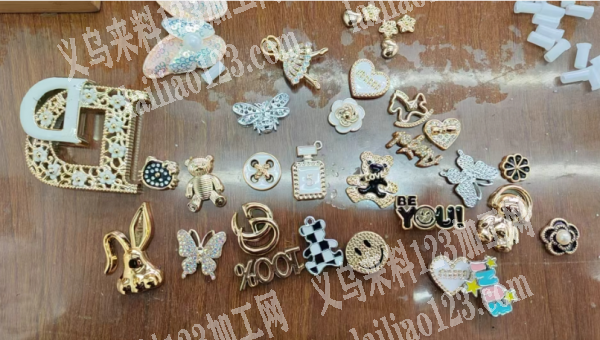 寻找生产如图饰品配件的工厂，有意者，请联