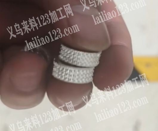 点钻的货外发【有幅度的】需要旋转机器点钻