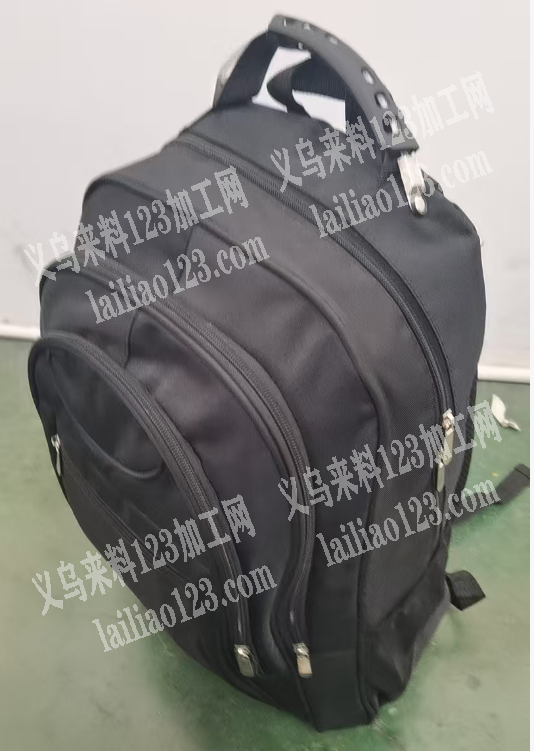 《箱包订单外发》小量双肩包订单，寻找专业