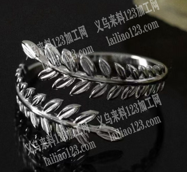 合金手镯订单，如图，寻找厂家，有意者，请