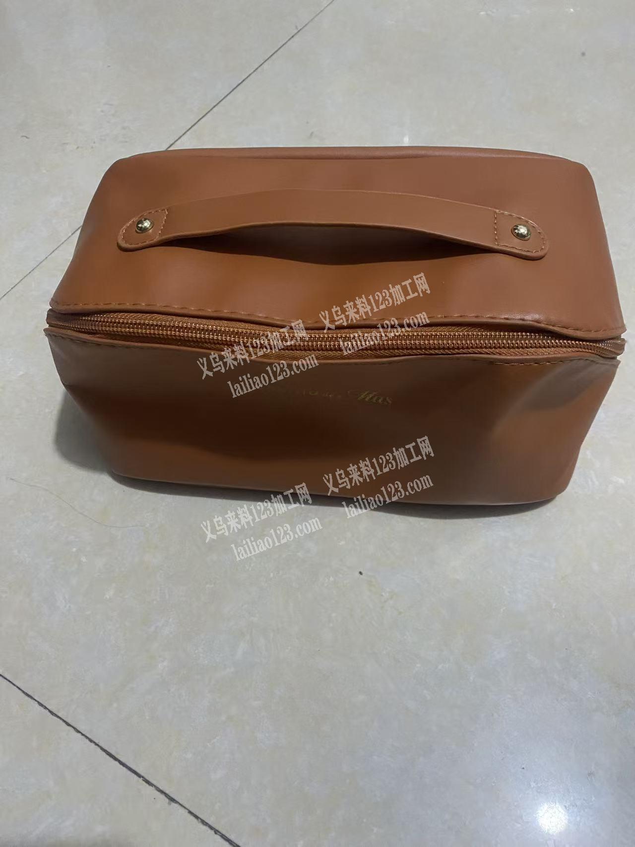 公司如图化妆包订单外发【老板委托寻找：】有专