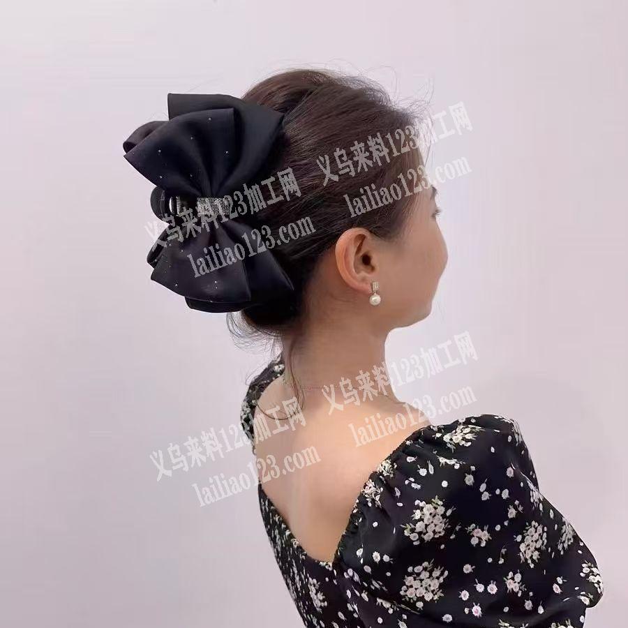 布艺蝴蝶结的手工活外发加工。寻找会做布艺