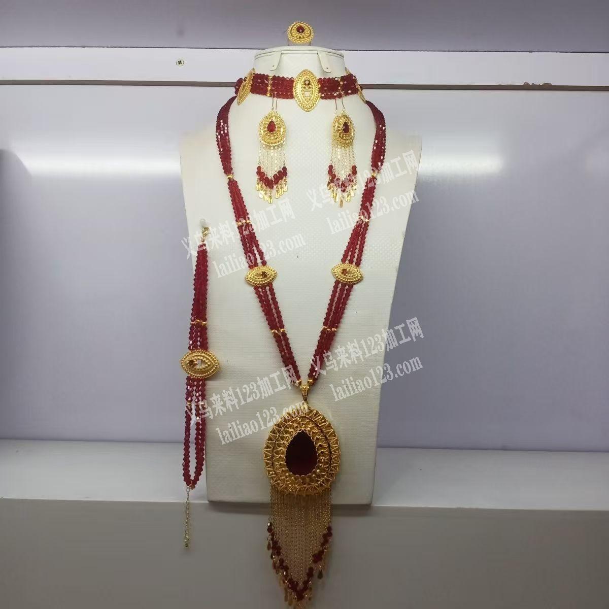 【如图类似的】复杂手工项链成品订单，寻找